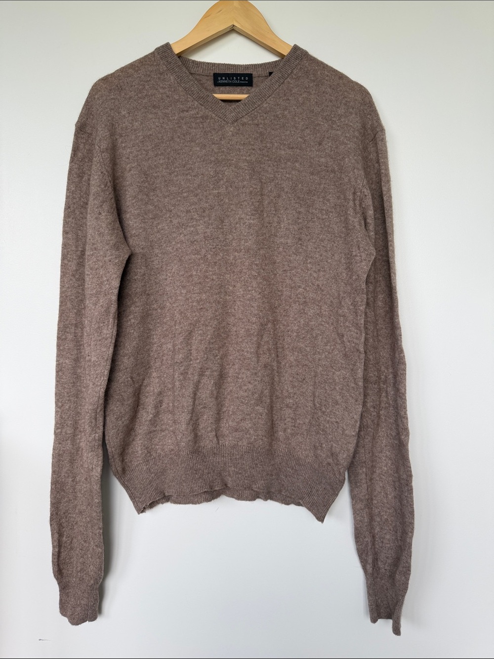Kenneth Cole Cashemere  Men's V-Neck Sweater